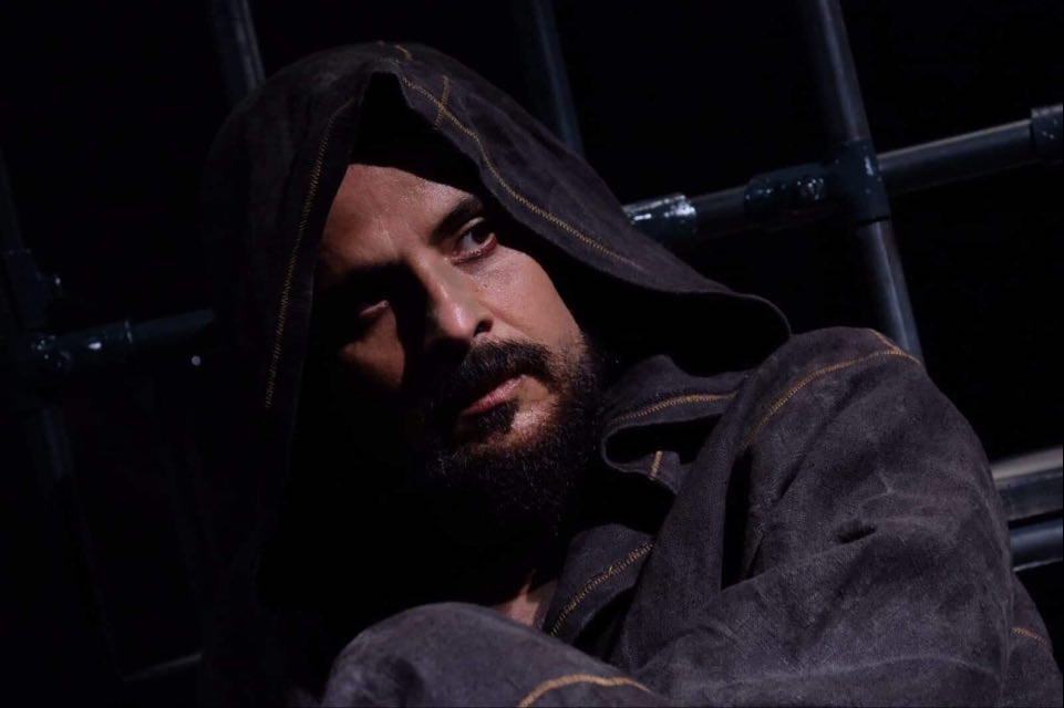 Maximilian Nisi: Il suo Giuda bloccato dal nuovo DPCM