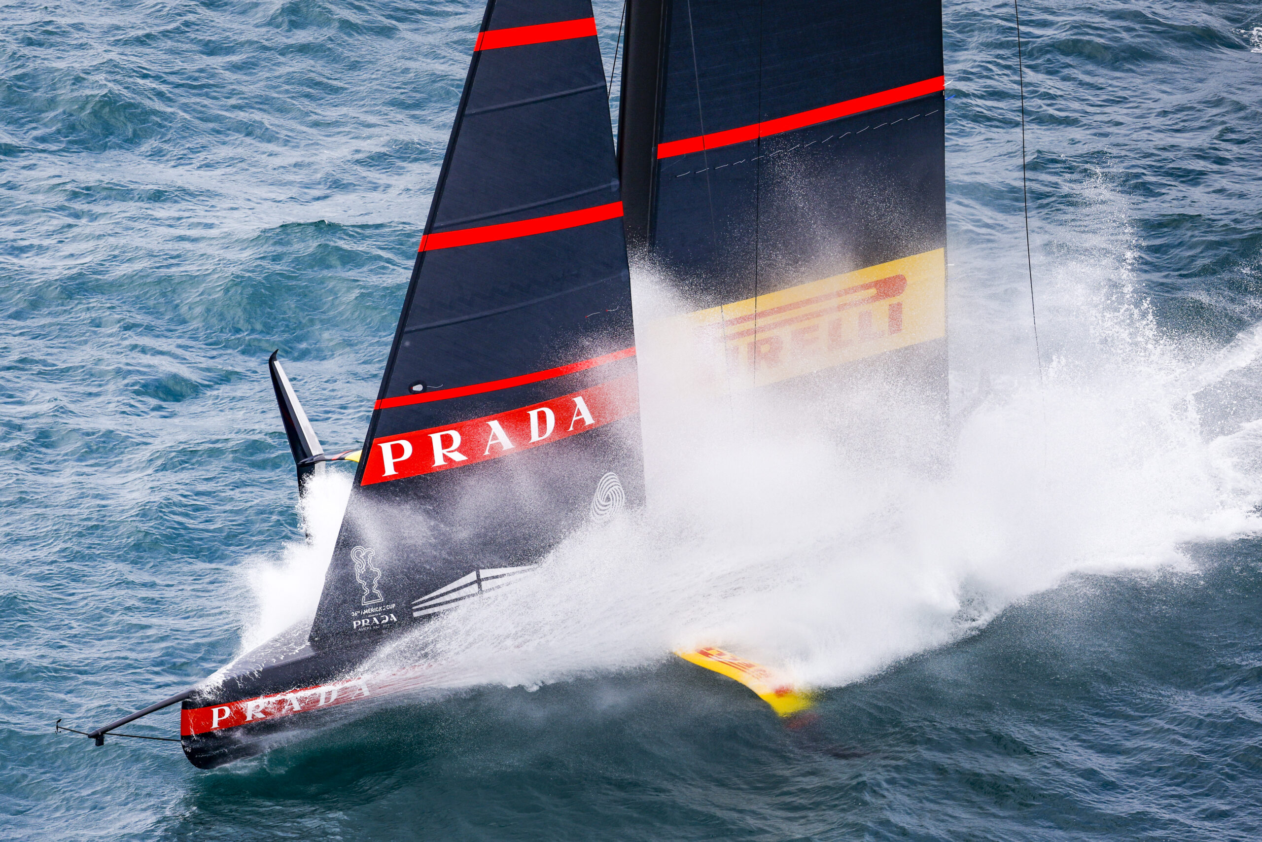 Luna Rossa