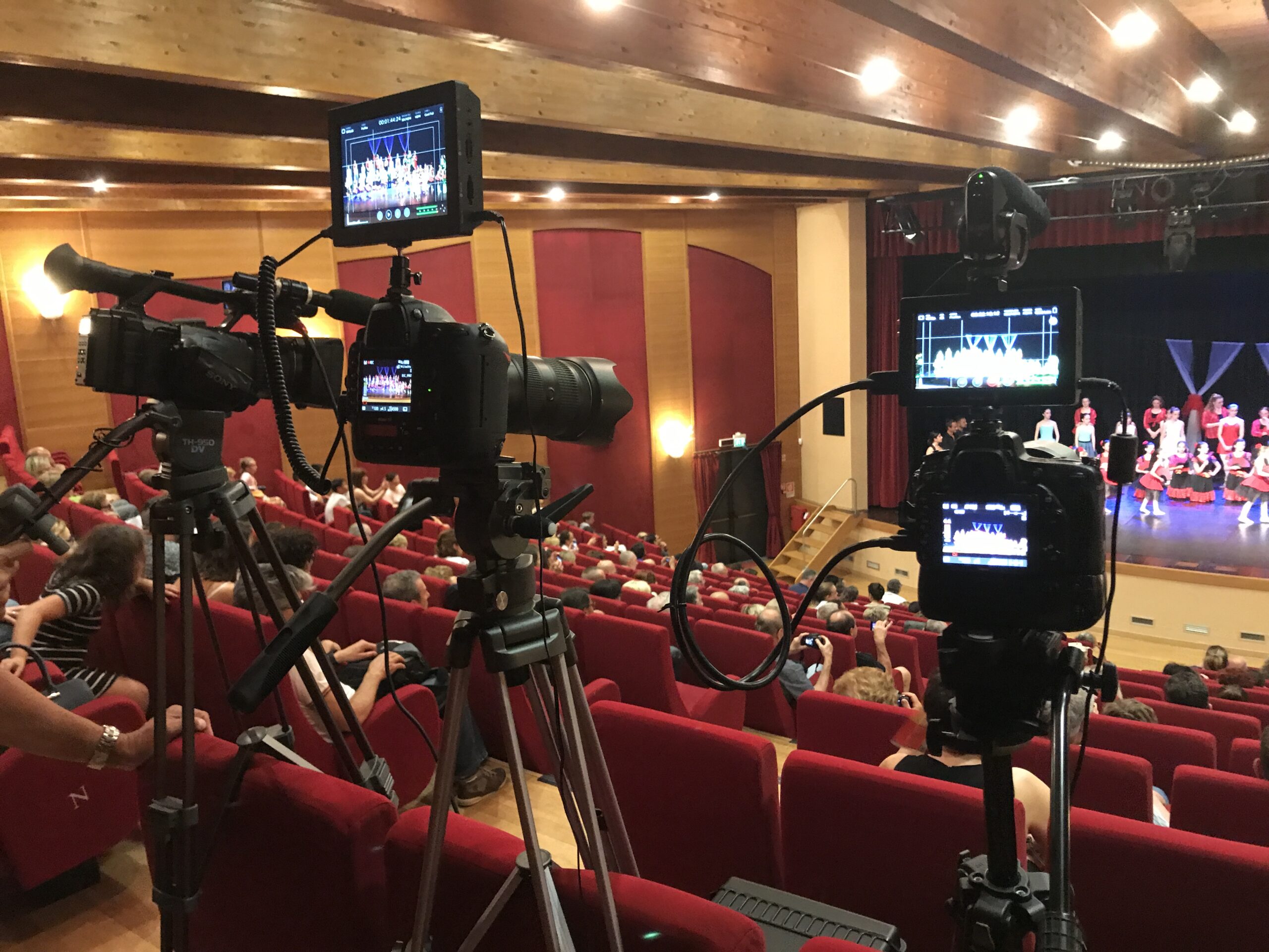 Facciamo luce sul teatro