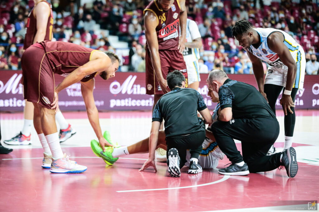 Reyer: buona la prima