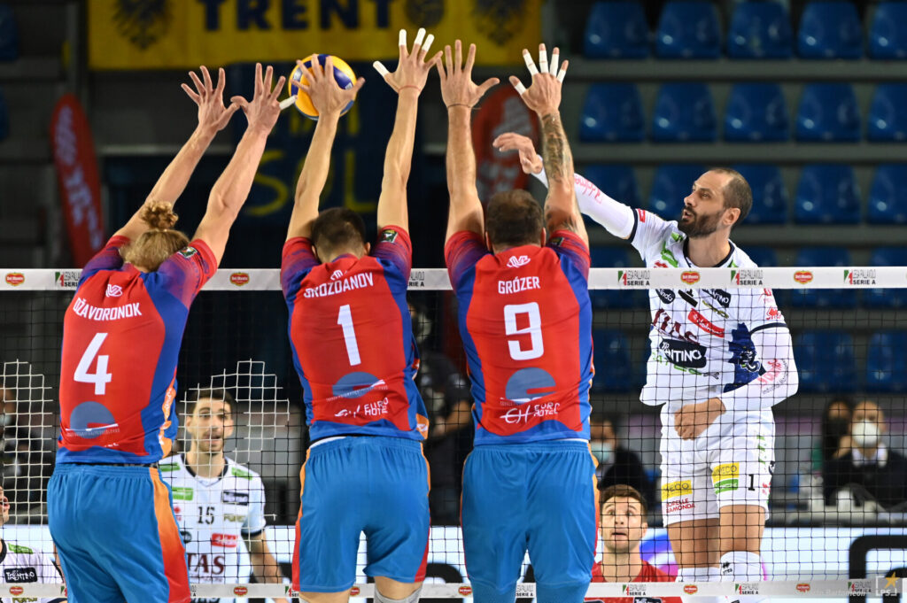 Volley Superlega programmazione televisiva novembre