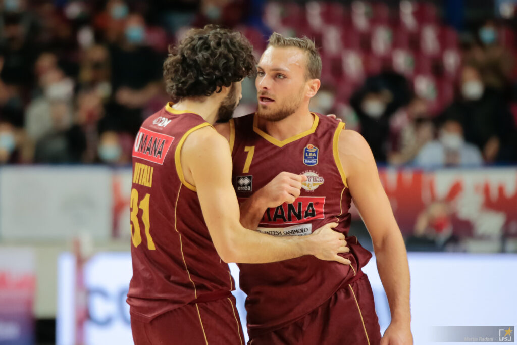 Umana Reyer Venezia - Unahotels Reggio Emilia 94-74