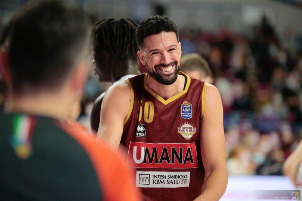 Umana Reyer Venezia - Unahotels Reggio Emilia 94-74