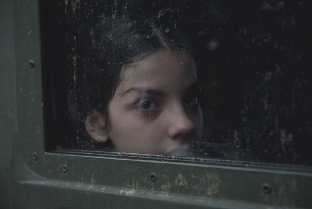 DARKLING di Dusan Milic. Photo of Miona Ilov (Milica)