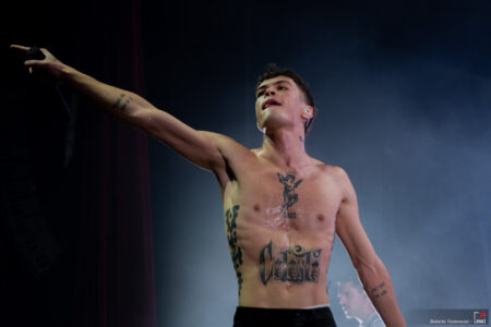 Blanco chiude il suo tour indoor con due sold-out a Brescia