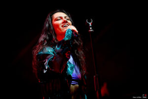 Elisa sul palco dell'Arena della Marca